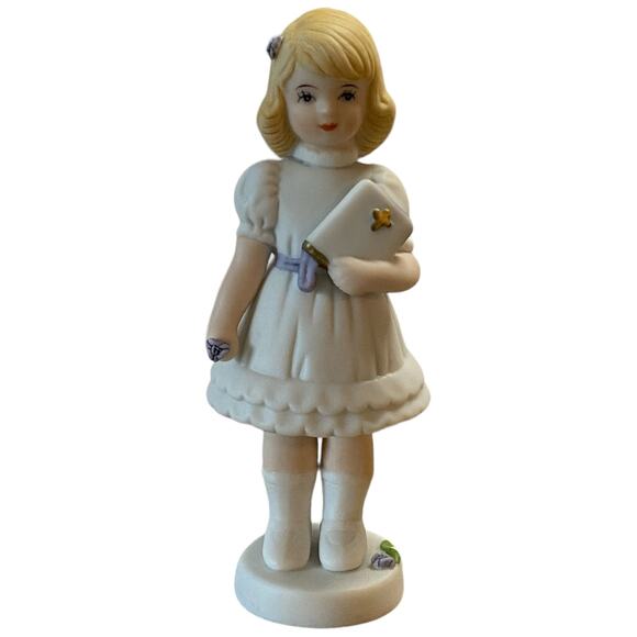Enesco Growing Up Girls Blonde Communion Confirmation 4.5" Figurine 515809 NIB - Picture 3 of 11